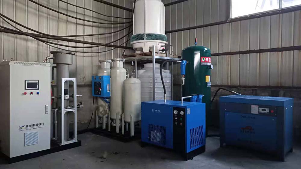 山東化工集團(tuán)1kg臭氧發(fā)生器安裝調(diào)試完成(圖1) 山東化工集團(tuán)1kg臭氧發(fā)生器安裝調(diào)試完成(圖1)